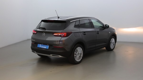 Découvrez la gamme Opel Grandland X