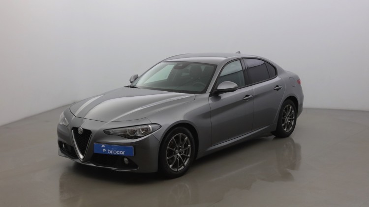 ALFA ROMEO Giulia 2.2 JTD 136ch Super AT8 suréquipée Gris Stromboli