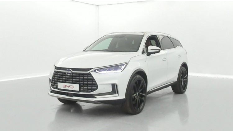 BYD Tang 517ch - 86 kWh Flagship - 400km autonomie - 7pl Blanc neige métallisée