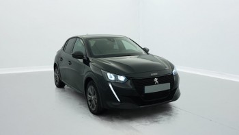 PEUGEOT 208 50 kWh 136ch Allure Pack neuve 3km révisée et livrable partout en France