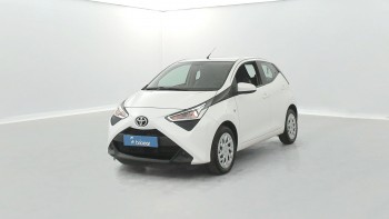 TOYOTA Aygo 1.0 VVT-i 72ch x-play x-shift 5p d’occasion 53794km révisée et livrable partout en France