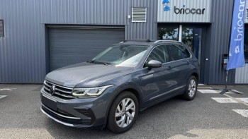 VOLKSWAGEN Tiguan 1.4 eHybrid 245ch Elegance DSG6 + Caméra 360° + Attelage d’occasion 105629km révisée et livrable partout en France