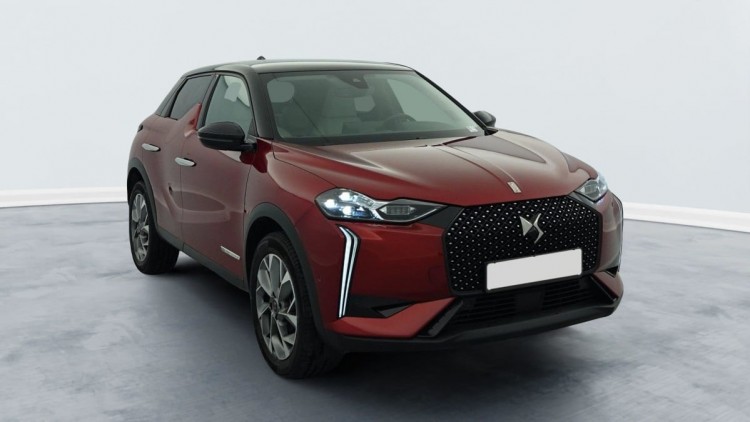 DS DS 3 PureTech 130 EAT8 Esprit de Voyage Rouge Diva Toit Noir Perla Nera