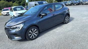 RENAULT Clio Clio TCe 90 Equilibre 5p d’occasion 31000km révisée et livrable partout en France