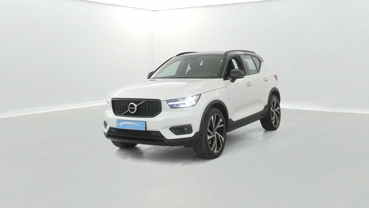 VOLVO XC40 D4 AWD AdBlue 190 ch Geartronic 8 R-Design 5p Blanc