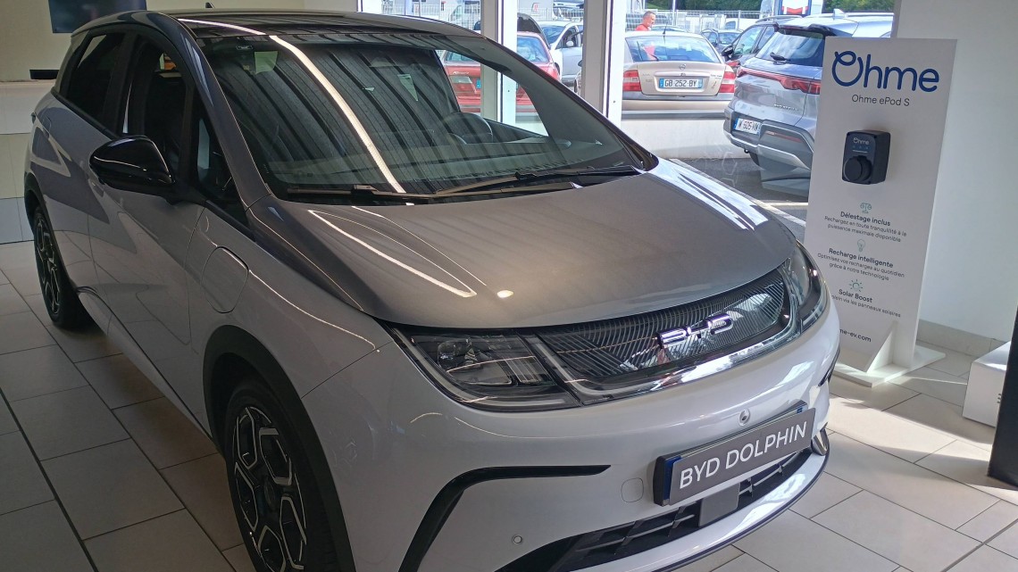 BYD Dolphin 60,4 kWh 204 ch Design 5p 