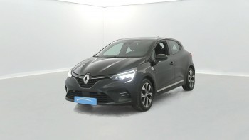 RENAULT Clio Clio E-Tech 140 21N Limited 5p d’occasion 122737km révisée et livrable partout en France
