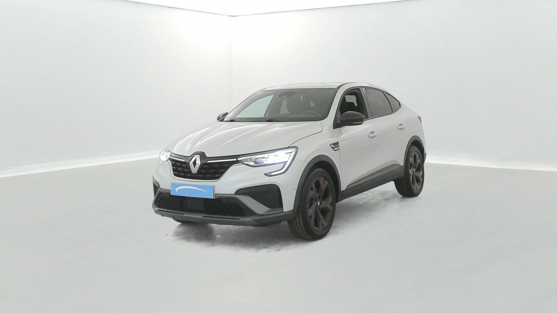 RENAULT Arkana E-Tech 145 21B R.S. Line 5p Blanc
