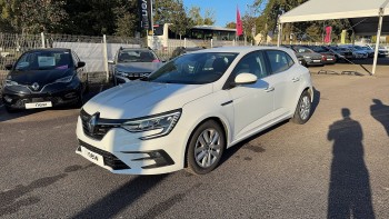 RENAULT Megane Mégane IV Berline Blue dCi 115 Business 5p d’occasion 51668km révisée et livrable partout en France