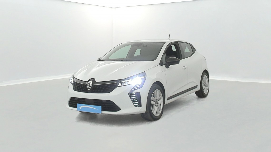 RENAULT Clio Clio E-Tech full hybrid 145 ch GSR2 Evolution 5p Blanc
