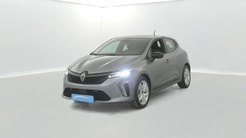 RENAULT Clio Clio E-Tech full hybrid 145 ch GSR2 Evolution 5p d’occasion 17114km révisée disponible à 