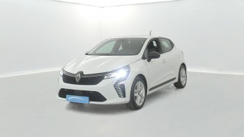RENAULT Clio Clio E-Tech full hybrid 145 ch GSR2 Evolution 5p d’occasion 18199km révisée et livrable partout en France