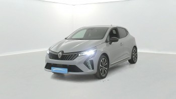 RENAULT Clio Clio E-Tech full hybrid 145 Techno 5p d’occasion 11338km révisée disponible à 