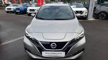 NISSAN Leaf Leaf Electrique 40kWh Tekna 5p d’occasion 64783km révisée et livrable partout en France