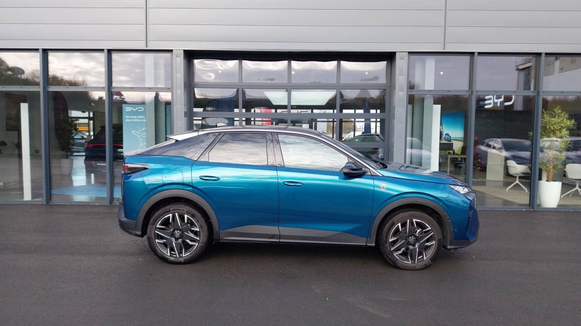PEUGEOT 3008 Hybrid 136 e-DCS6 GT 5p Bleu