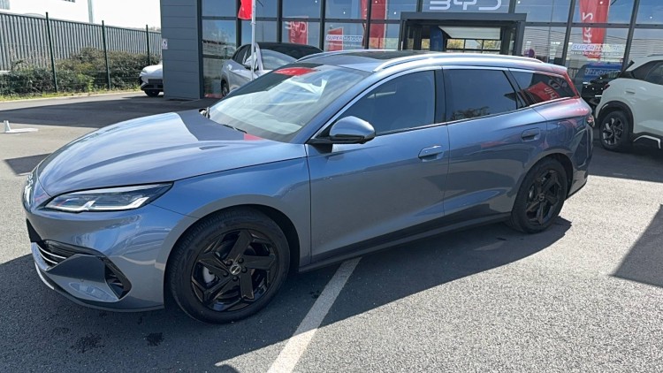BYD Seal 6 Touring 1.5l DM-i 156 kW PHEV Comfort 5p Bleu