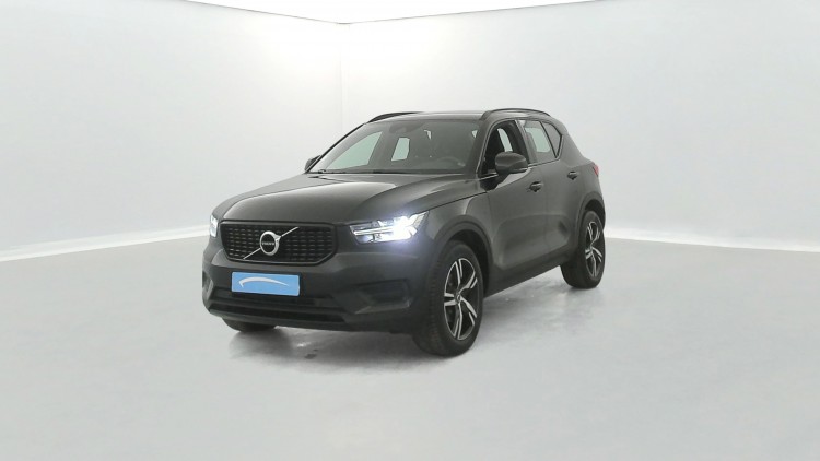 VOLVO XC40 T2 129 ch Geartronic 8 R-Design 5p Noir