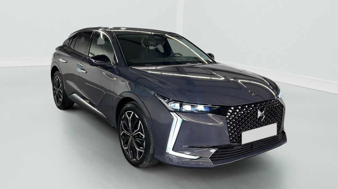 DS DS 4 BlueHDi 130 EAT8 Etoile - Alcantara Vol De Nuit
