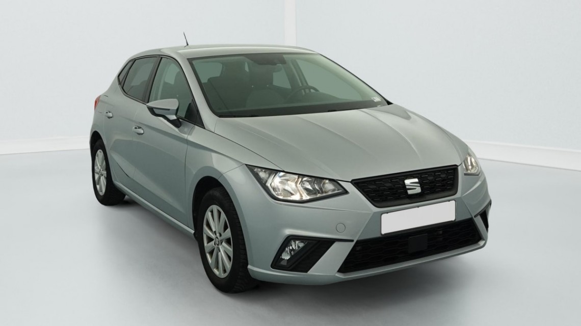 SEAT Ibiza 1.6 TDI 95 CH S S BVM5 STYLE Gris Urbain