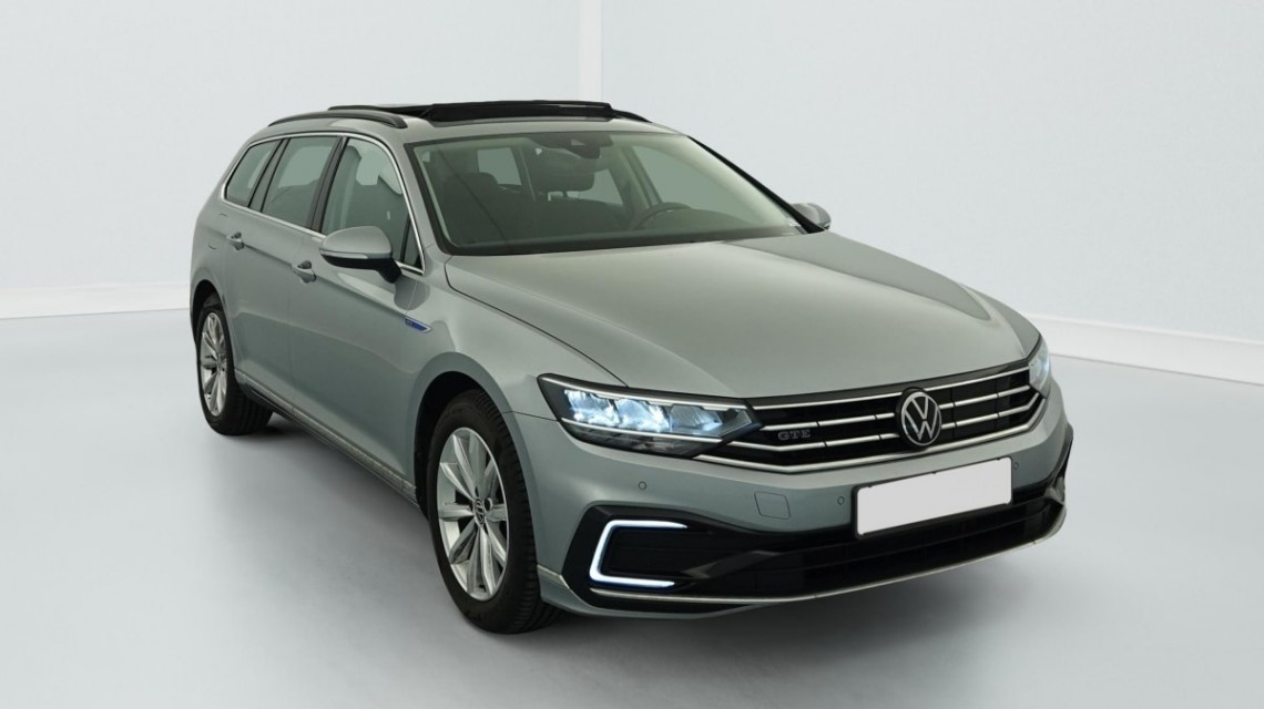 VOLKSWAGEN Passat SW 1.4 TSI Hybride Rechargeable DSG6 GTE Gris Pyrite