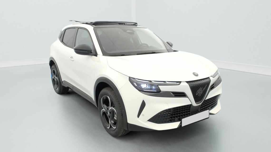 ALFA ROMEO Junior 1.2 Ibrida 145 ch e-DCT6 Q4 Ti Blanc Sempione