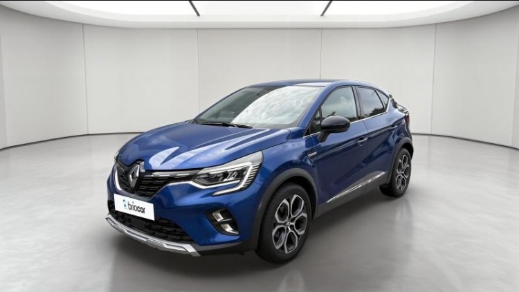 RENAULT Captur 1.0 TCe 90ch Techno + Attelage Bleu Iron