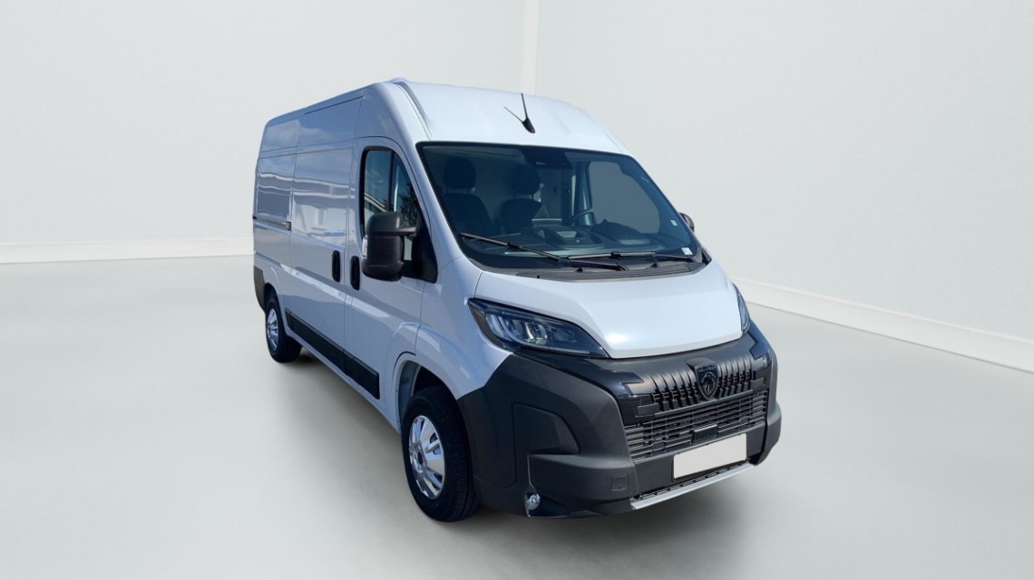 PEUGEOT Boxer Fg VUL TOLE 3.3 T L2H2 BLUEHDI 140 S S BVM6 Blanc Icy