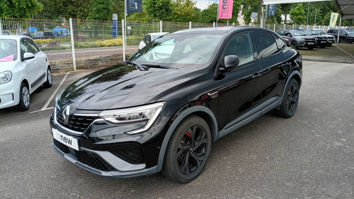 RENAULT Arkana E-Tech 145 21B R.S. Line 5p Noir