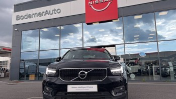 VOLVO XC40 XC40 T2 129 ch Momentum Business 5p d’occasion 76409km révisée et livrable partout en France