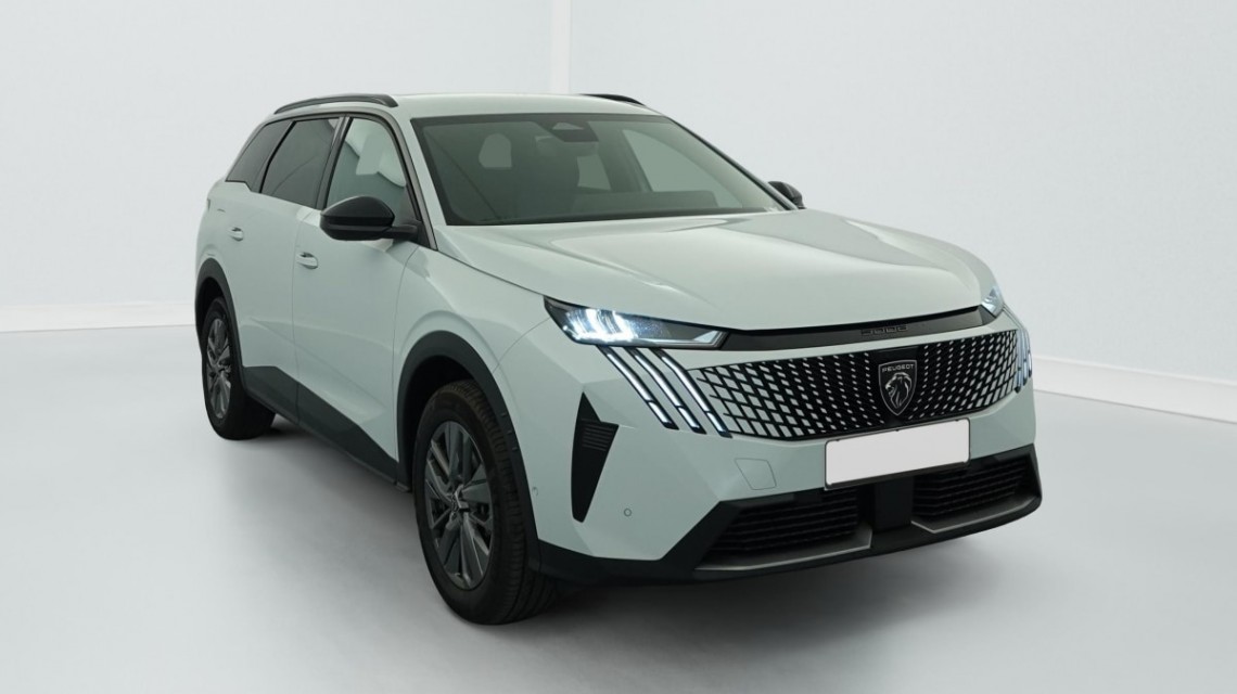 PEUGEOT 5008 HYBRID 145 CH E-DCS6 ALLURE Blanc Okenite