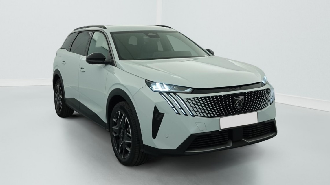 PEUGEOT 5008 HYBRID 145 CH E-DCS6 ALLURE Blanc Okenite