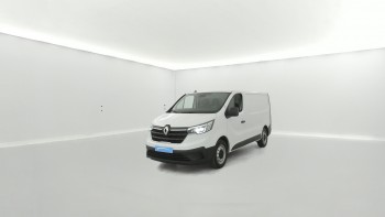 Utilitaire RENAULT Trafic Fg VUL TRAFIC FG BLUE DCI 130 L1H1 3T GSR2 ADVANCE 4p d’occasion 34048km révisée et livrable partout en France