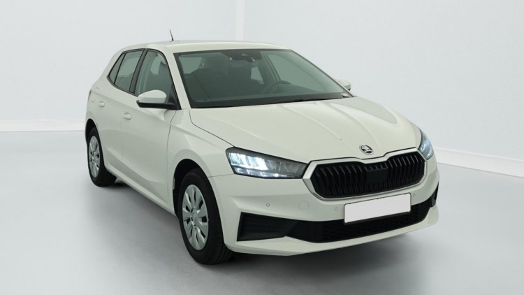 SKODA Fabia 1.0 MPI 65 ch BVM5 Active Blanc Candy