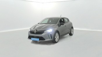 RENAULT Clio Clio E-Tech full hybrid 145 ch GSR2 Evolution 5p d’occasion 12288km révisée disponible à 