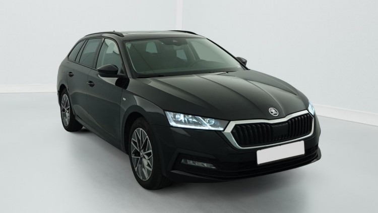 SKODA Octavia Combi 2.0 TDI 150 ch DSG7 4x4 Ambition Noir Magic Nacré