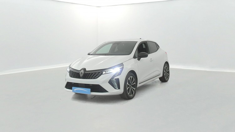 RENAULT Clio Clio E-Tech full hybrid 145 ch GSR2 Techno 5p Blanc