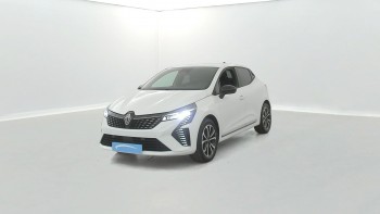 RENAULT Clio Clio E-Tech full hybrid 145 ch GSR2 Techno 5p d’occasion 13107km révisée disponible à 