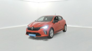 RENAULT Clio Clio E-Tech full hybrid 145 ch GSR2 Evolution 5p d’occasion 21843km révisée disponible à 