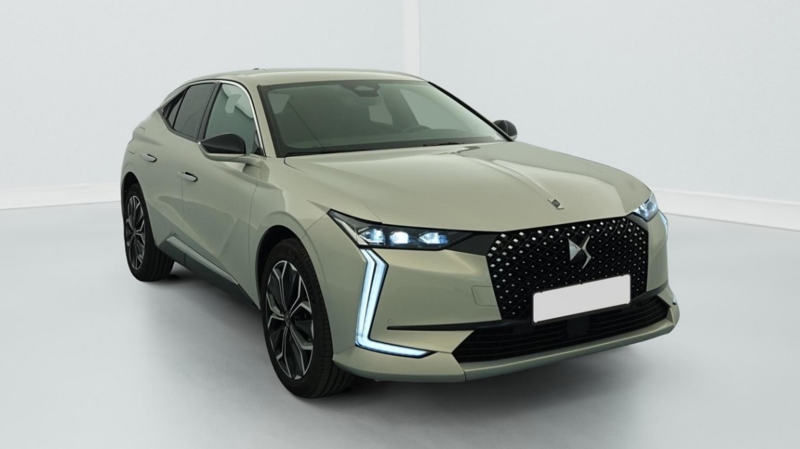 DS DS 4 PureTech 130 EAT8 Etoile - Alcantara Cristal Pearl