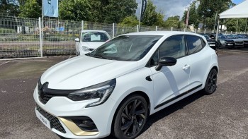 RENAULT Clio Clio E-Tech full hybrid 145 Engineered 5p d’occasion 34990km révisée disponible à 