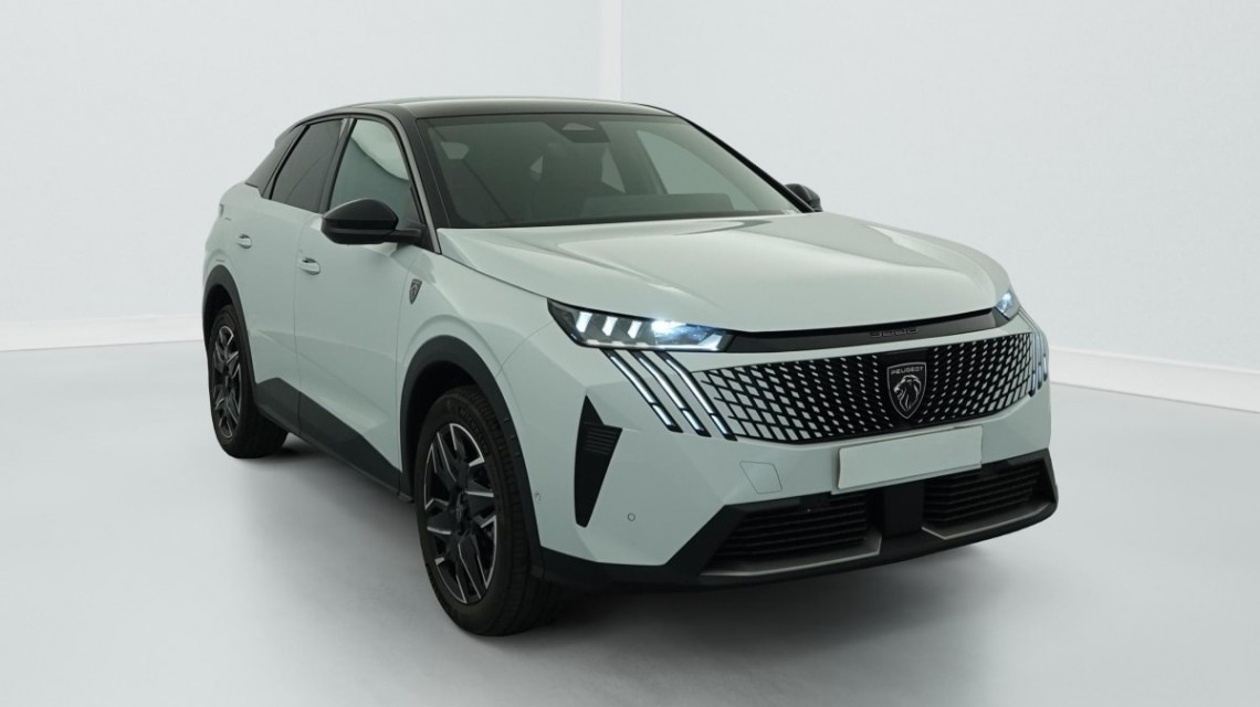 PEUGEOT 3008 Hybrid 145 e-DCS6 GT Blanc Okénite / Toit Noir