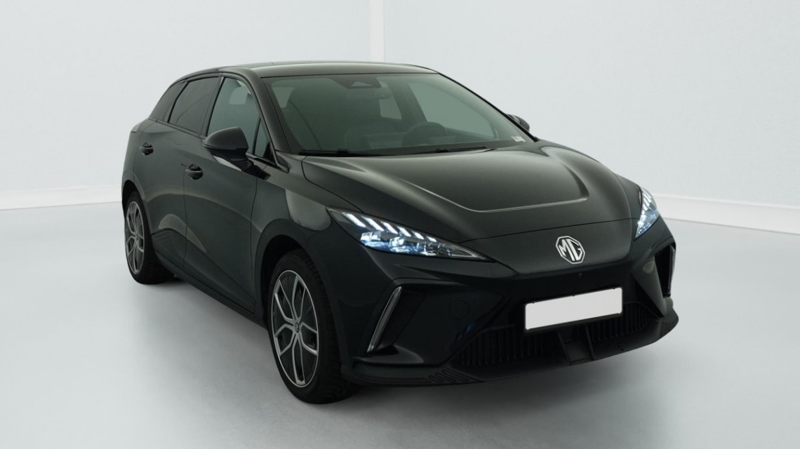 MG MG4 ELECTRIC 64KWH - 150 KW 2WD LUXURY Pebble Black