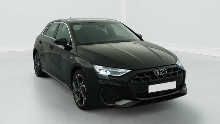 AUDI A3 Sportback TFSI e Hybride rechargeable 204 S tronic 6 S line Noir Mythe