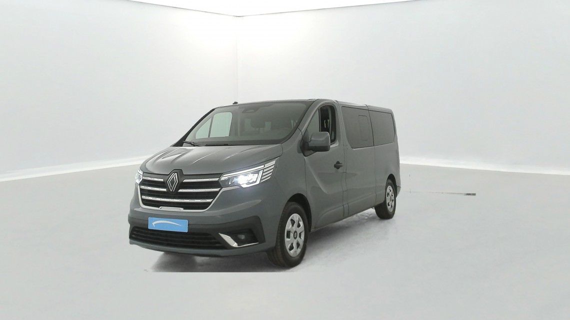 RENAULT Trafic Combi Blue dCi 150 Grand Techno 4p Gris