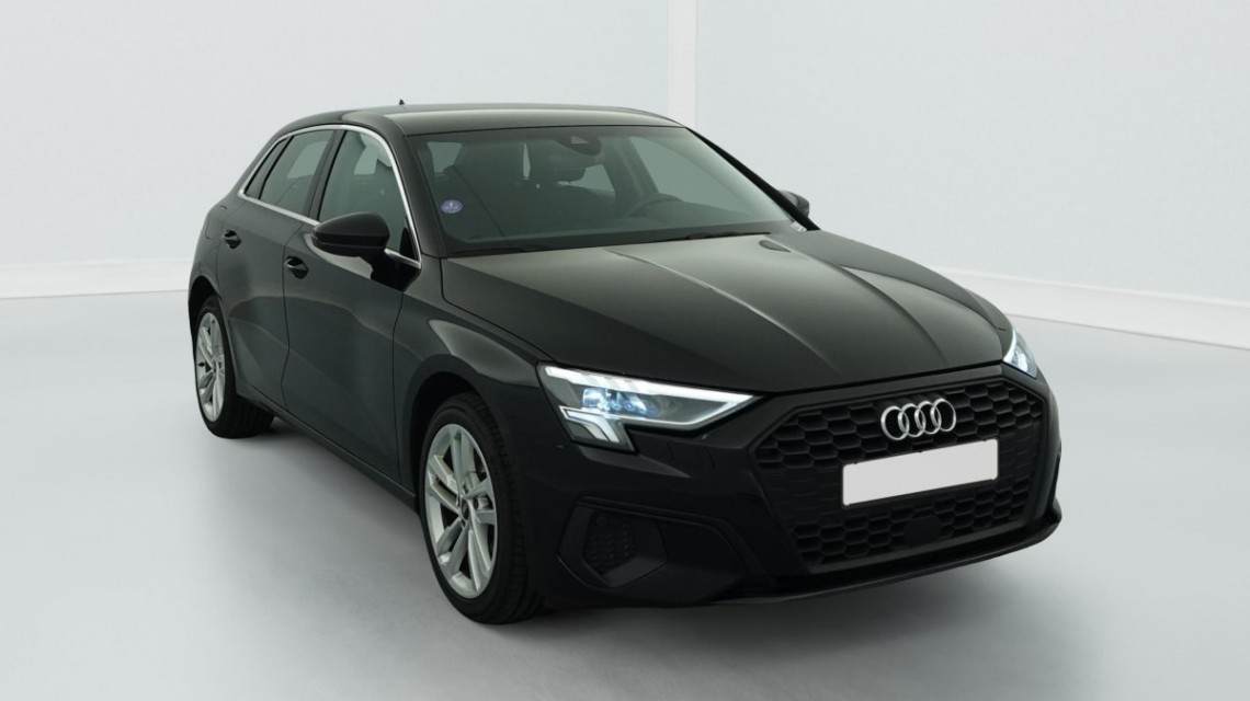AUDI A3 Sportback 40 TFSIE 204 S TRONIC 6 BUSINESS LINE Noir Brillant