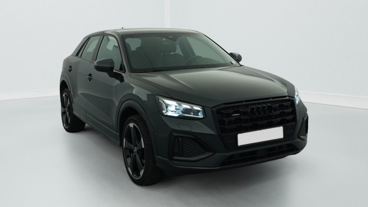 AUDI Q2 35 TDI 150 S tronic 7 Quattro Design Gris Manhattan
