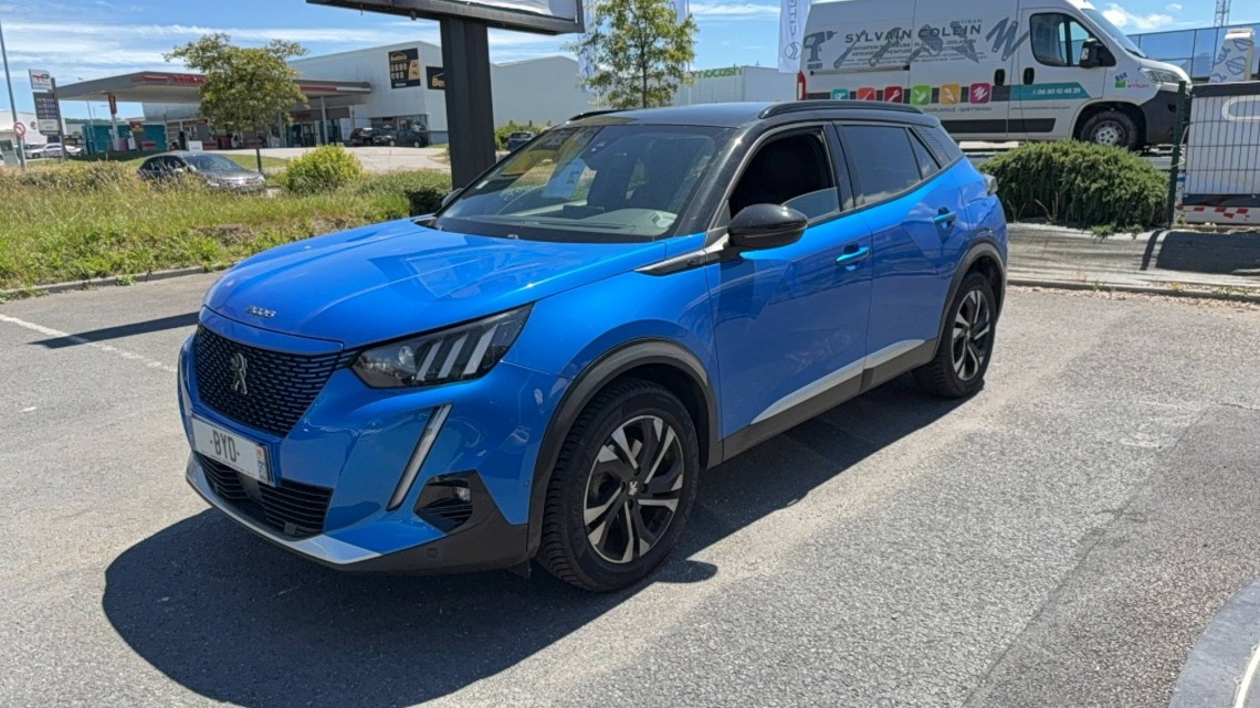 PEUGEOT 2008 136 ch GT 5p Bleu