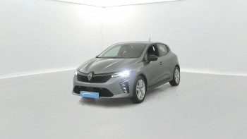 RENAULT Clio Clio E-Tech full hybrid 145 ch GSR2 Evolution 5p d’occasion 22541km révisée disponible à 