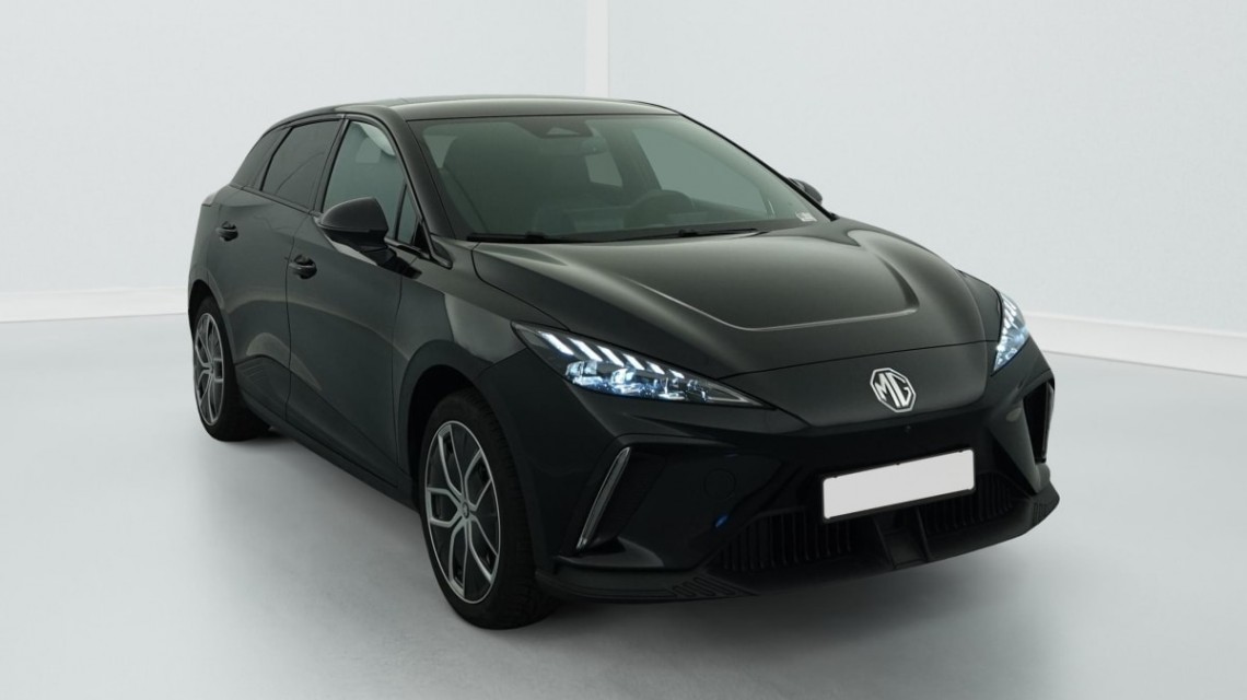 MG MG4 ELECTRIC 64KWH - 150 KW 2WD LUXURY Pebble Black