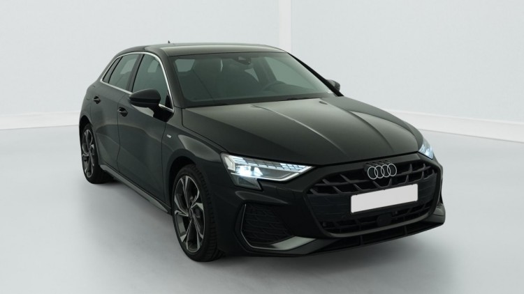 AUDI A3 Sportback TFSI e Hybride rechargeable 204 S tronic 6 S line Noir Mythe